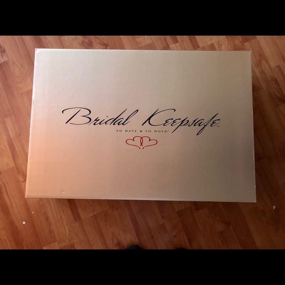 Amsale Wedding Dress (used) - Picture 6 of 10